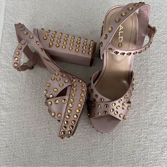 Aldo Women ALDO Block Heels Blush Rhinestone Platform Shoes Color Pale Pink Satin Size 7.5